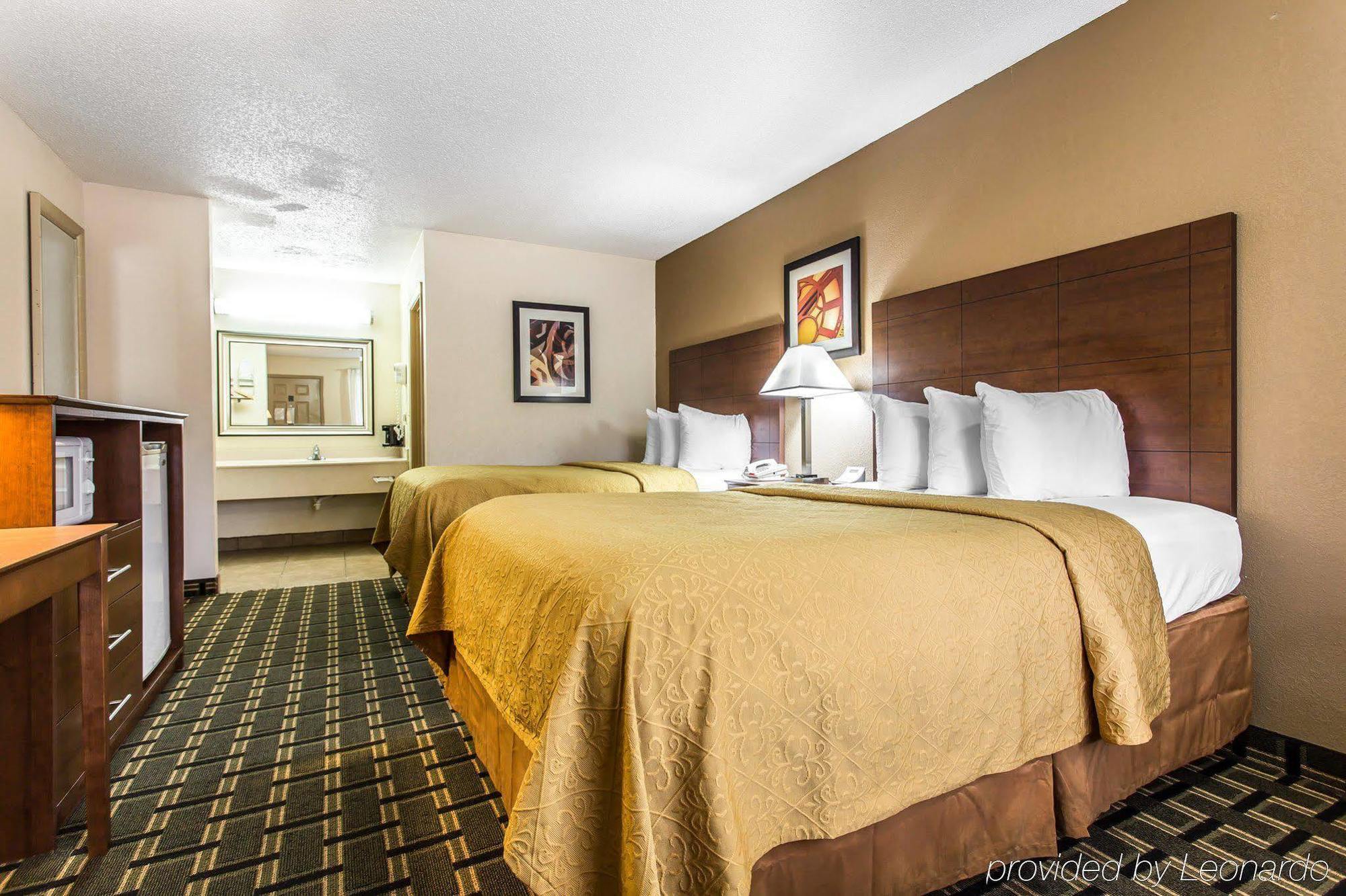 Quality Inn & Suites Morrow Atlanta South Bagian luar foto