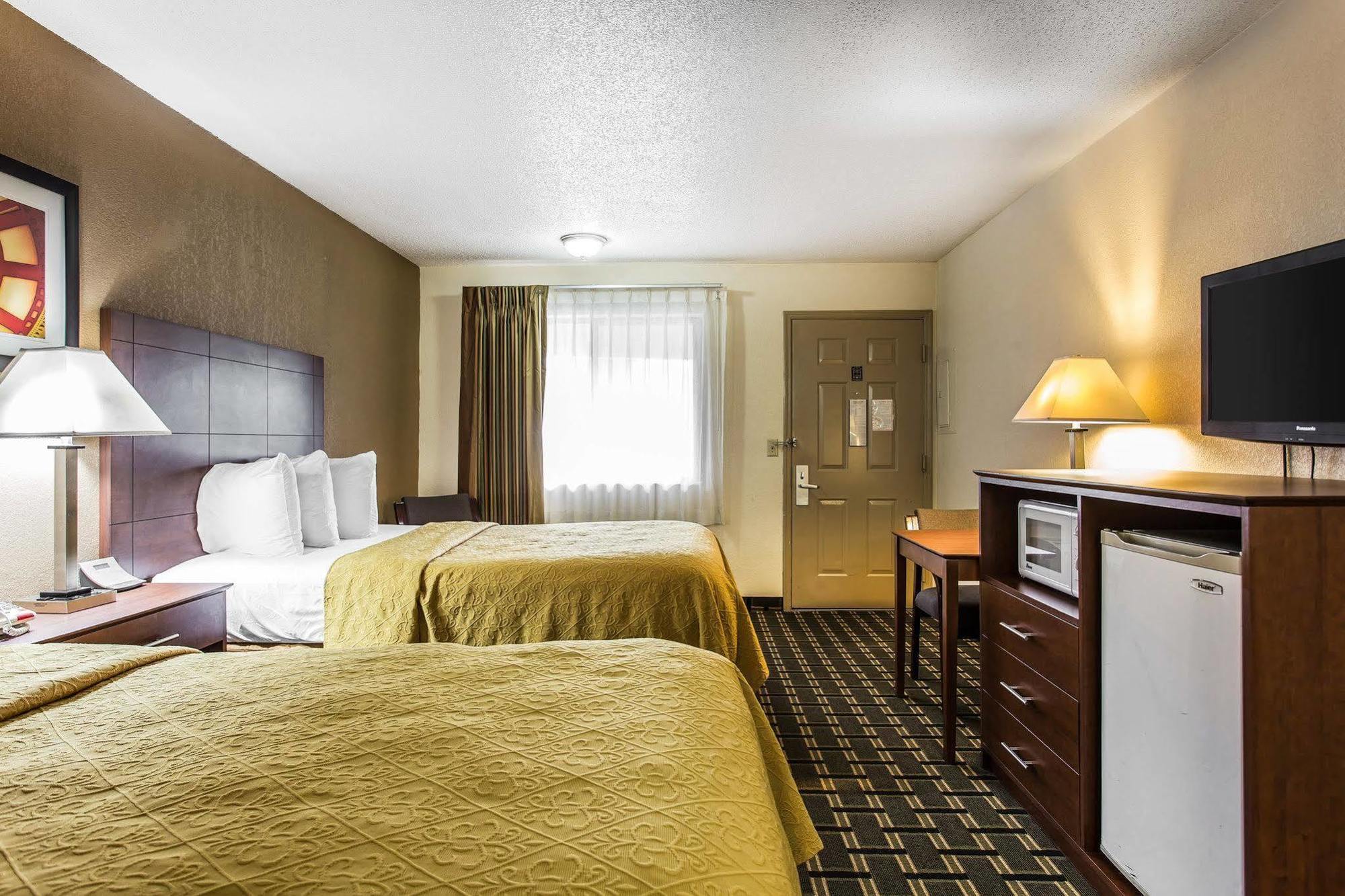 Quality Inn & Suites Morrow Atlanta South Bagian luar foto